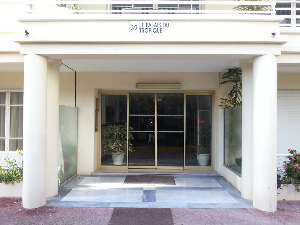 Apartmán Le Palais Du Tropique Juan-les-Pins Exteriér fotografie