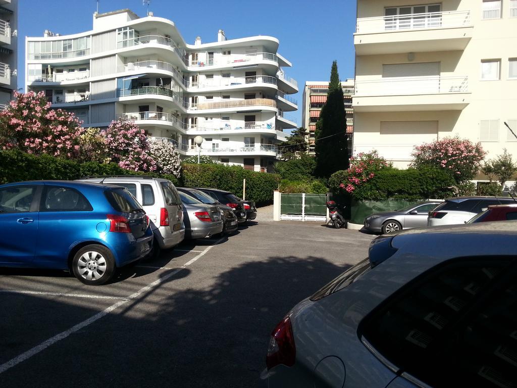 Apartmán Le Palais Du Tropique Juan-les-Pins Exteriér fotografie